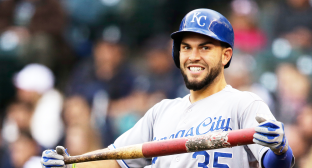Royals sign Eric Hosmer to 2-year deal