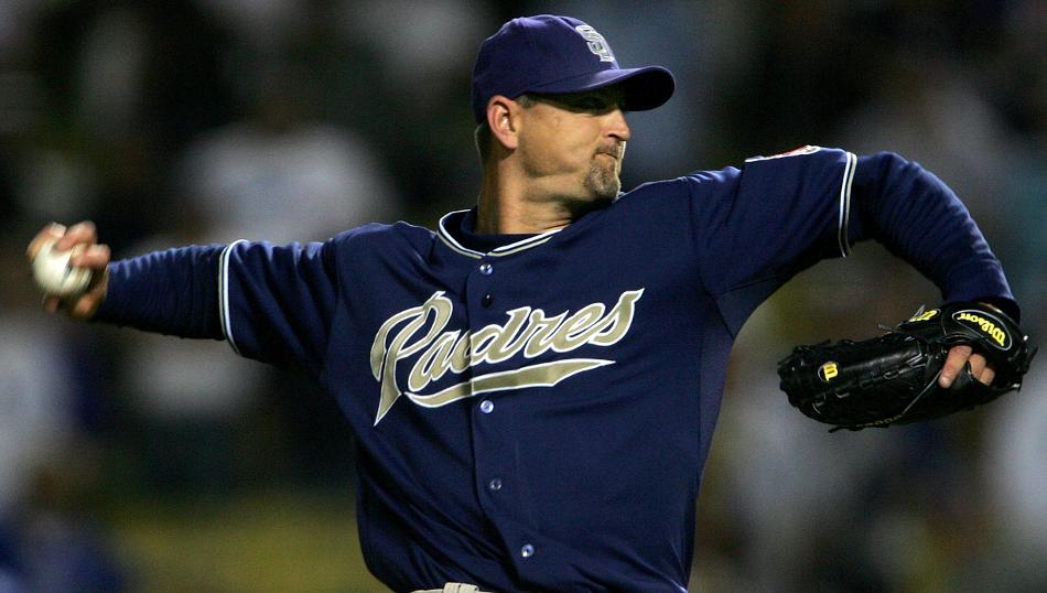 A look at Trevor Hoffman's record save in 1998