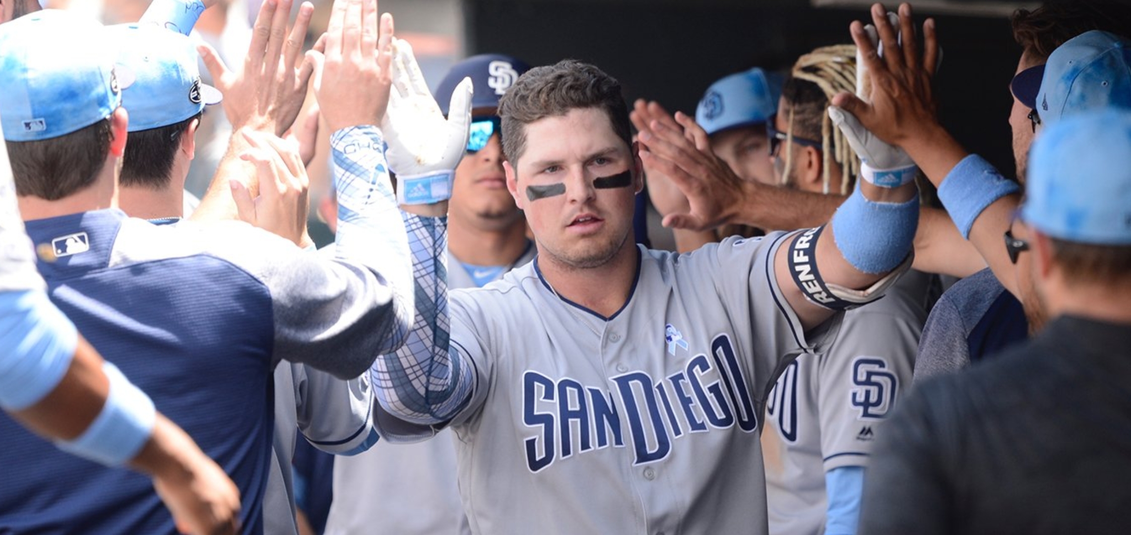 Rockies lose Blackmon for 4-6 weeks with fractured hand