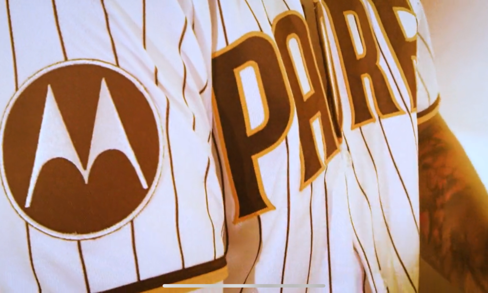 Padres announce Motorola as official jersey patch partner
