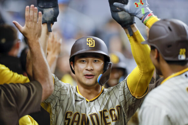 It's Official: Padres Add Korean Star Ha-Seong Kim – NBC 7 San Diego
