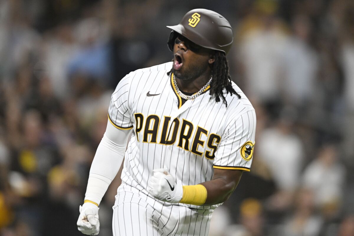 The Padres biggest playoff X-factor – Josh Bell