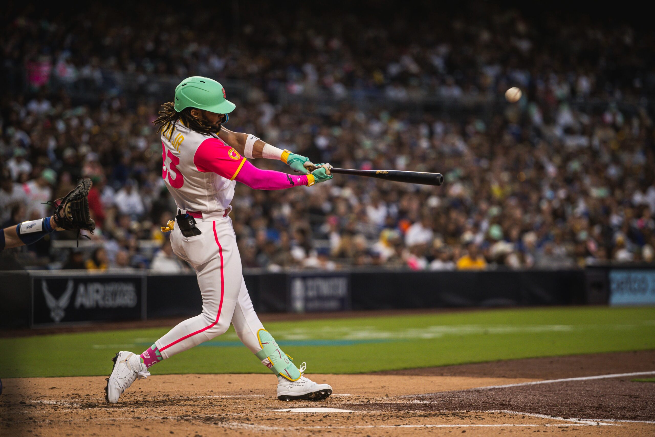 Fernando Tatis Jr. hits two home runs vs. Clayton Kershaw, Padres