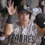 Canning stellar in debut, Padres win finale vs. White Sox 4-3