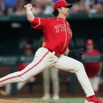 Padres score five in first off deGrom, but lose 9-7 to Rangers